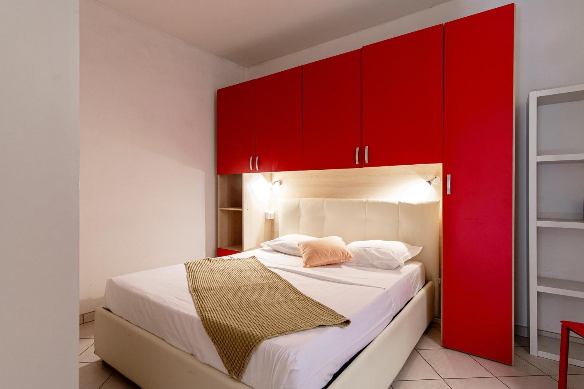 Joivy Al Duomo Guest House Como Luaran gambar