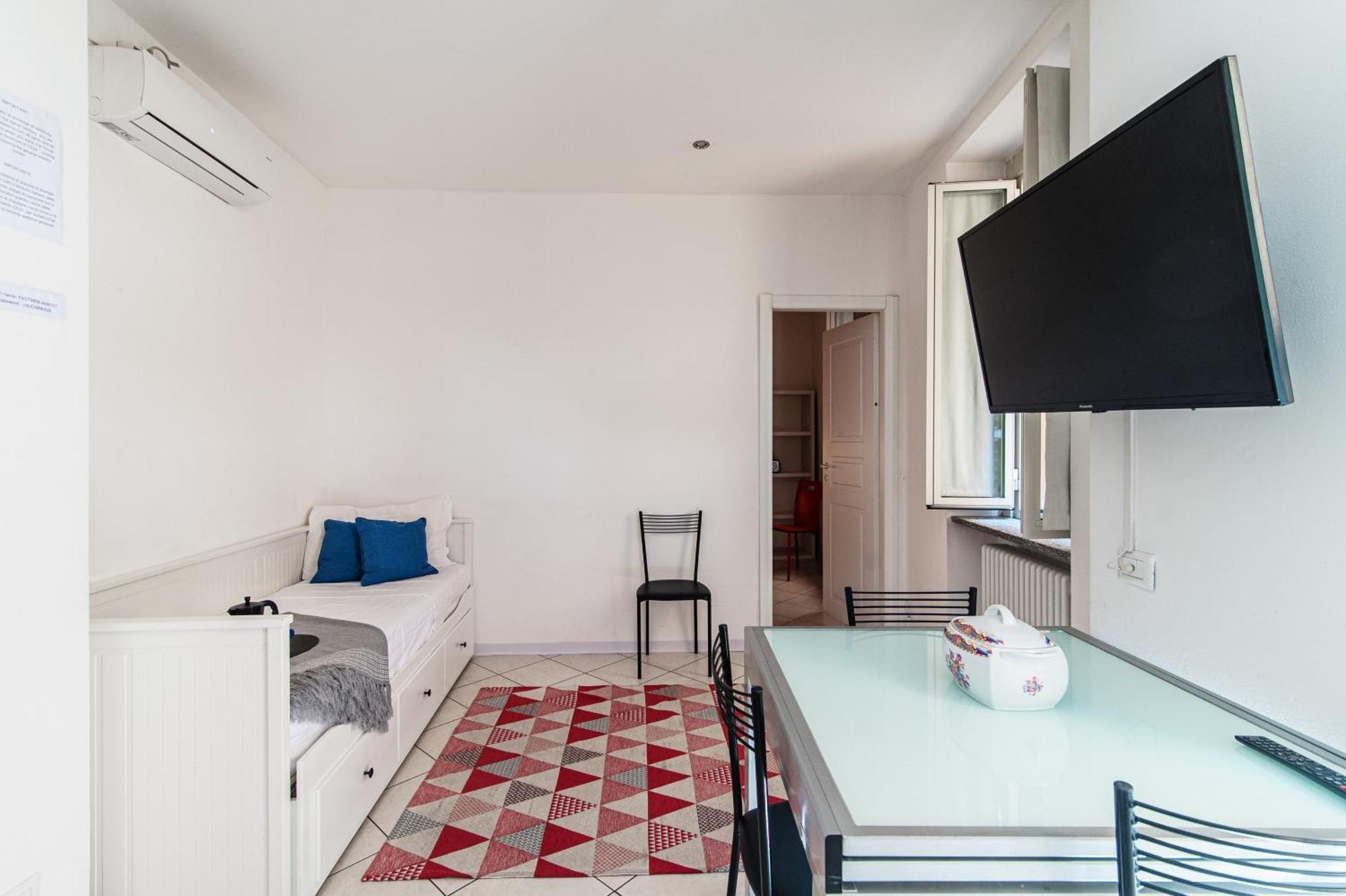 Joivy Al Duomo Guest House Como Luaran gambar